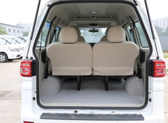 菱智 2020款 M5L 1.6L 舒适型 7座 车厢座椅   后备厢