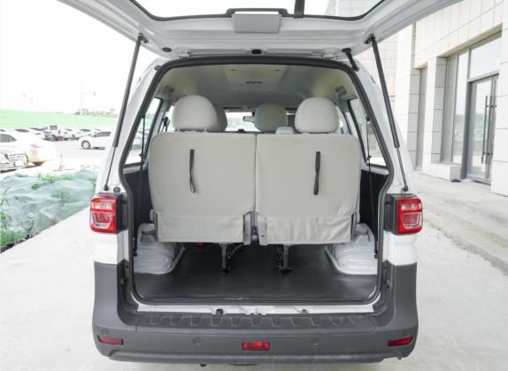 菱智 2020款 M5 1.6L 实用型 车厢座椅   后备厢