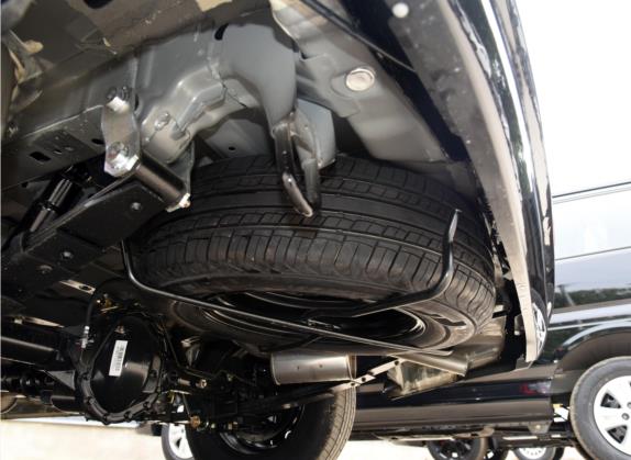菱智 2022款 M5 1.6L 实用型 7座 其他细节类   备胎