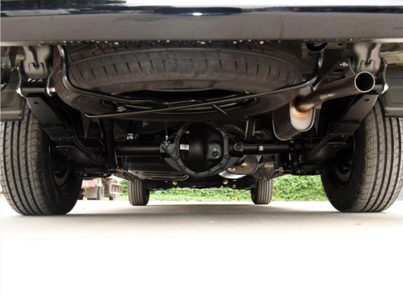 菱智 2022款 奋斗款 M5L 1.6L 基本型 9座 其他细节类   后悬架