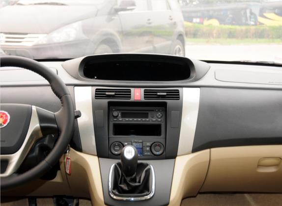 景逸SUV 2012款 1.6L 尊享型 中控类   中控台