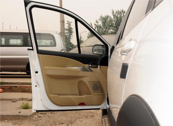 景逸SUV 2012款 1.6L 尊享型 车厢座椅   前门板