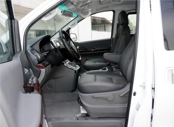 风行CM7 2014款 2.4L 手动行政型 车厢座椅   前排空间