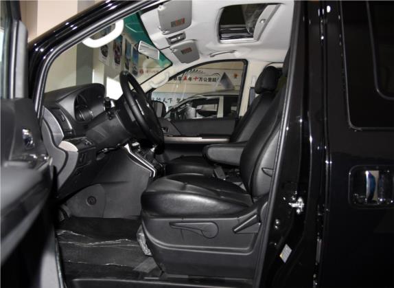 风行CM7 2014款 2.0T 手动尊享型 车厢座椅   前排空间