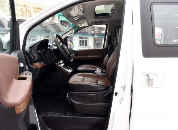 风行CM7 2016款 2.0T 自动尊贵型 车厢座椅   前排空间