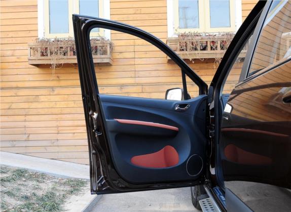 景逸X5 2013款 1.8T 手动尊享型 车厢座椅   前门板