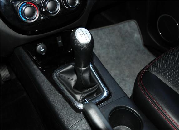 景逸X5 2013款 1.6L 手动尊享型 国IV 中控类   挡把