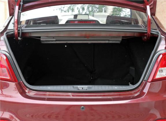 景逸S50 2014款 1.6L CVT旗舰型 车厢座椅   后备厢