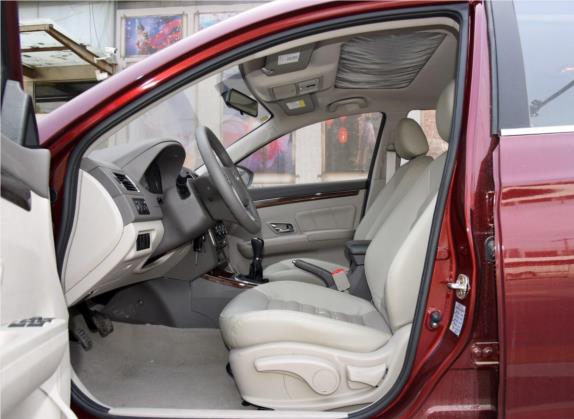 景逸S50 2016款 2.0L 手动尊享型 车厢座椅   前排空间