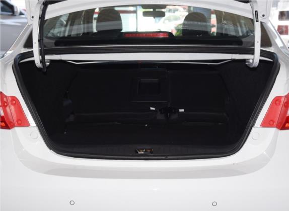 景逸S50 2019款 1.6L 手动尊享型 车厢座椅   后备厢