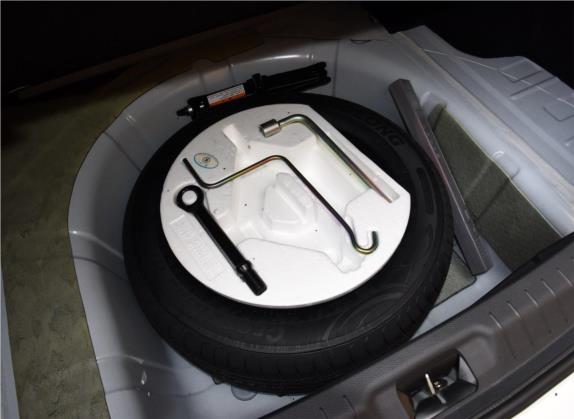 景逸S50 2019款 1.6L CVT畅通旗舰型 其他细节类   备胎