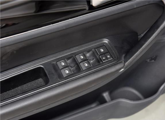 景逸S50 2019款 1.6L CVT畅通旗舰型 车厢座椅   门窗控制