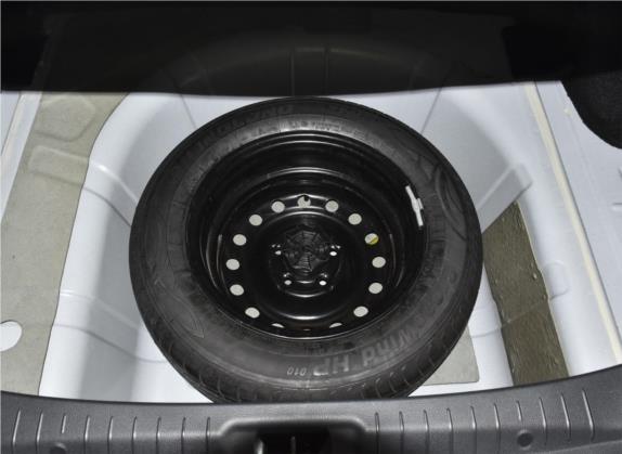 景逸S50 2020款 1.6L 手动豪华型 其他细节类   备胎