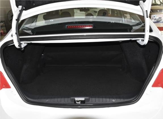 景逸S50 2020款 1.6L 手动豪华型 车厢座椅   后备厢