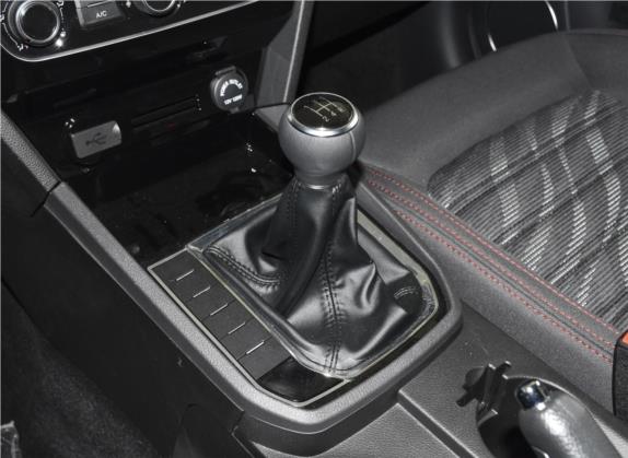 景逸S50 2020款 1.6L 手动豪华型 中控类   挡把