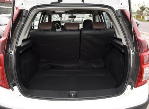 景逸X3 2017款 1.5L 手动舒适型 车厢座椅   后备厢
