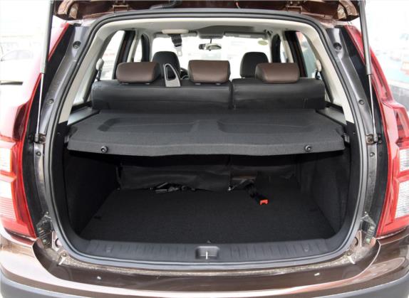 景逸X3 2017款 1.5L 手动豪华型 车厢座椅   后备厢