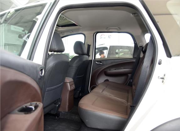 景逸X3 2017款 1.6L CVT豪华型 车厢座椅   后排空间