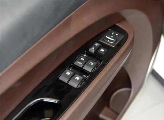 景逸X3 2017款 1.6L CVT豪华型 车厢座椅   门窗控制
