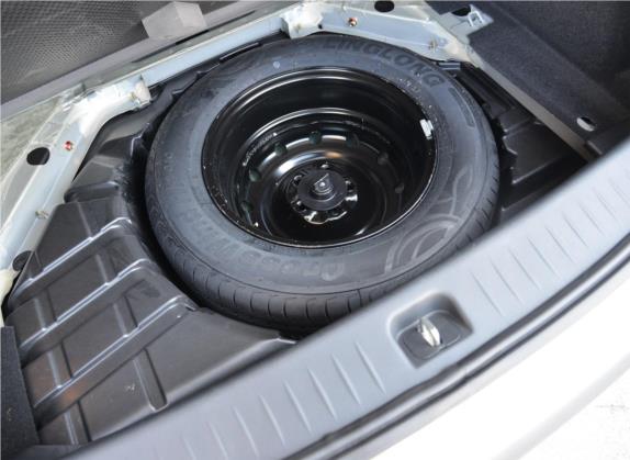 景逸XV 2015款 1.6L CVT豪华型 其他细节类   备胎