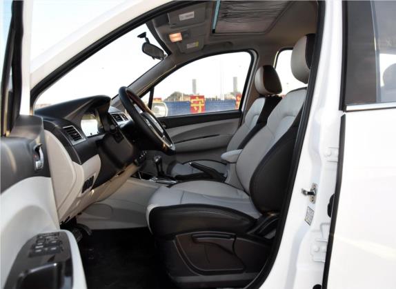 景逸XV 2016款 1.6L CVT豪华型 车厢座椅   前排空间
