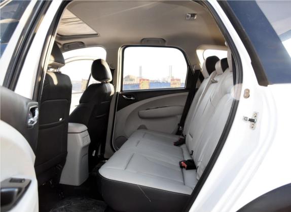 景逸XV 2016款 1.6L CVT豪华型 车厢座椅   后排空间