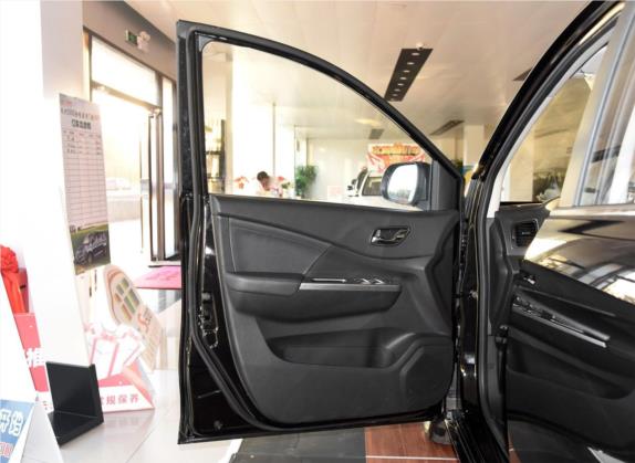 风行S500 2016款 1.6L CVT尊贵型 车厢座椅   前门板