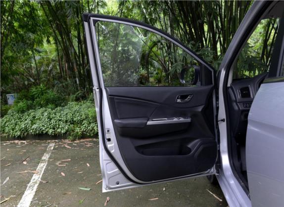风行S500 2016款 1.5L 手动尊享型 车厢座椅   前门板