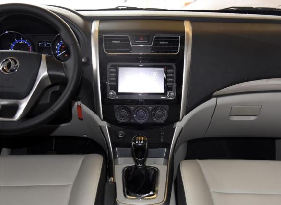 风行S500 2016款 1.6L 手动豪华型 中控类   中控台