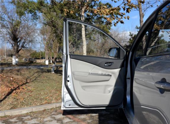 风行S500 2016款 1.5L 手动豪华型 车厢座椅   前门板