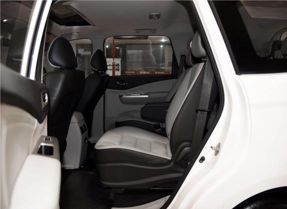 风行S500 2016款 1.6L 手动尊享型 车厢座椅   后排空间