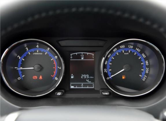 风行S500 2016款 1.6L 手动尊贵型 中控类   仪表盘