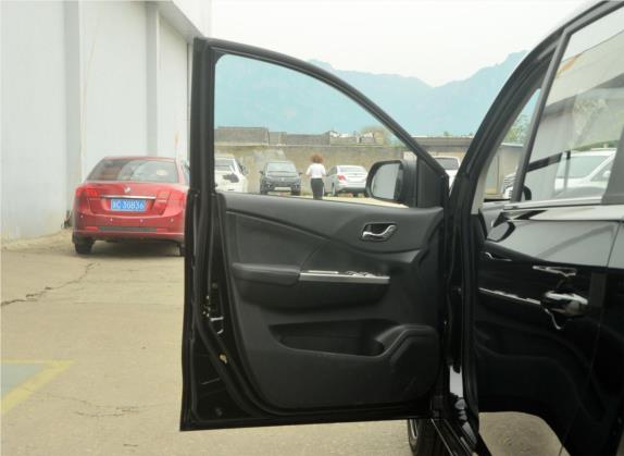 风行S500 2016款 1.6L CVT尊享型 车厢座椅   前门板