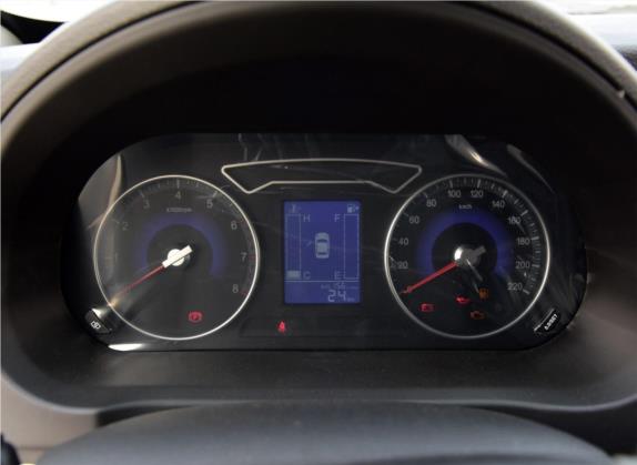 风行S500 2017款 1.5L 手动实用型 中控类   仪表盘