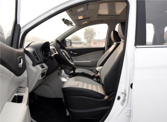 风行S500 2017款 1.5L 手动豪华型 车厢座椅   前排空间