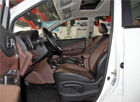 风行SX6 2016款 1.6L 手动豪华型 车厢座椅   前排空间