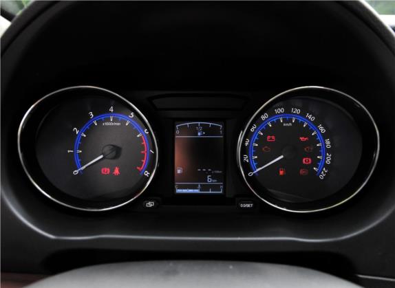 风行SX6 2016款 2.0L 手动豪华型 中控类   仪表盘