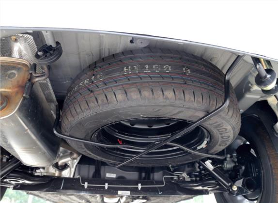 风行SX6 2018款 1.6L 手动豪华型 其他细节类   备胎