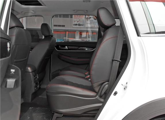 风行SX6 2019款 1.5T 手动豪华型 车厢座椅   后排空间