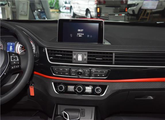 风行SX6 2019款 1.5T CVT舒适型 国V 中控类   中控台