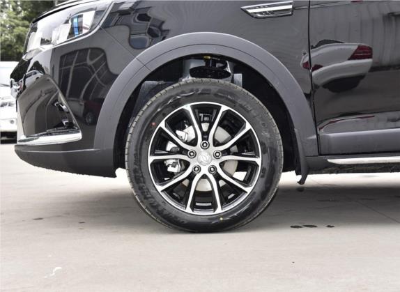 风行SX6 2019款 1.6L 手动豪华型 国VI 其他细节类   前轮