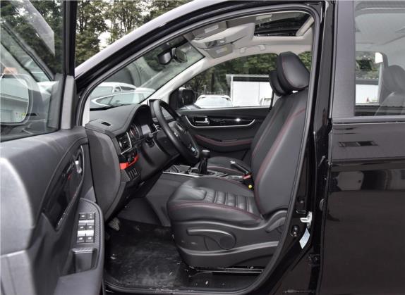 风行SX6 2019款 1.6L 手动豪华型 国VI 车厢座椅   前排空间
