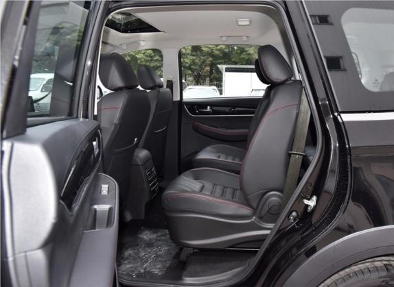 风行SX6 2019款 1.6L 手动豪华型 国VI 车厢座椅   后排空间