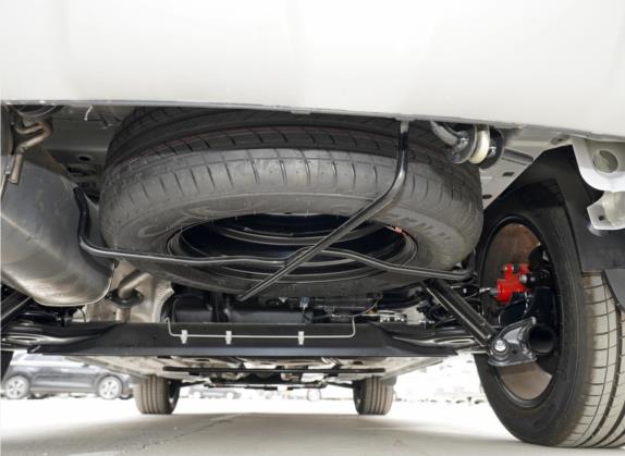 风行SX6 2021款 1.6L 手动环球纪念版 其他细节类   备胎