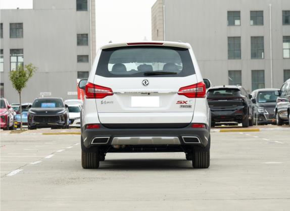 风行SX6 2021款 1.6L 手动环球纪念版 外观   正后