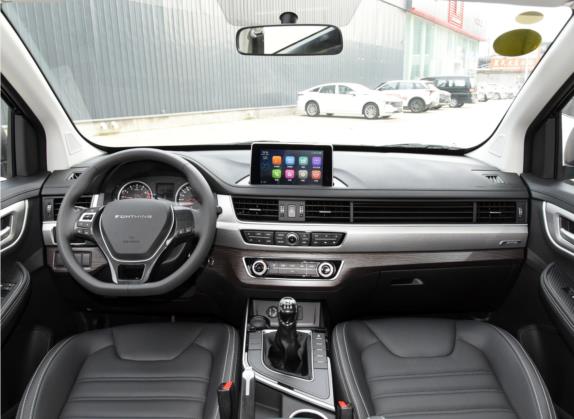 风行SX6 2022款 1.6L 手动豪华型 中控类   中控全图