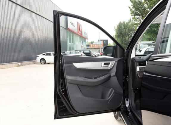 风行SX6 2022款 1.6L 手动豪华型 车厢座椅   前门板
