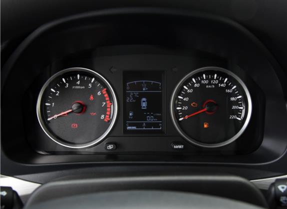 风行SX6 2022款 1.6L 手动豪华型 中控类   仪表盘