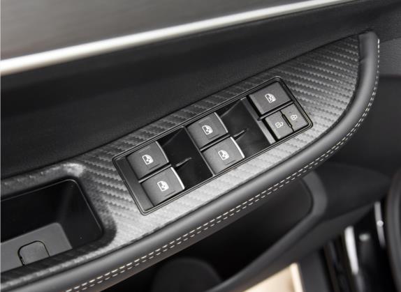 风行SX6 2022款 1.6L 手动豪华型 车厢座椅   门窗控制