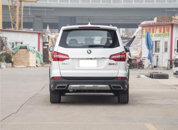 风行SX6 2022款 1.6L 手动豪华型-青春版 外观   正后